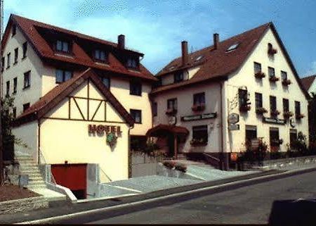 Hôtel Traube à Fellbach Extérieur photo